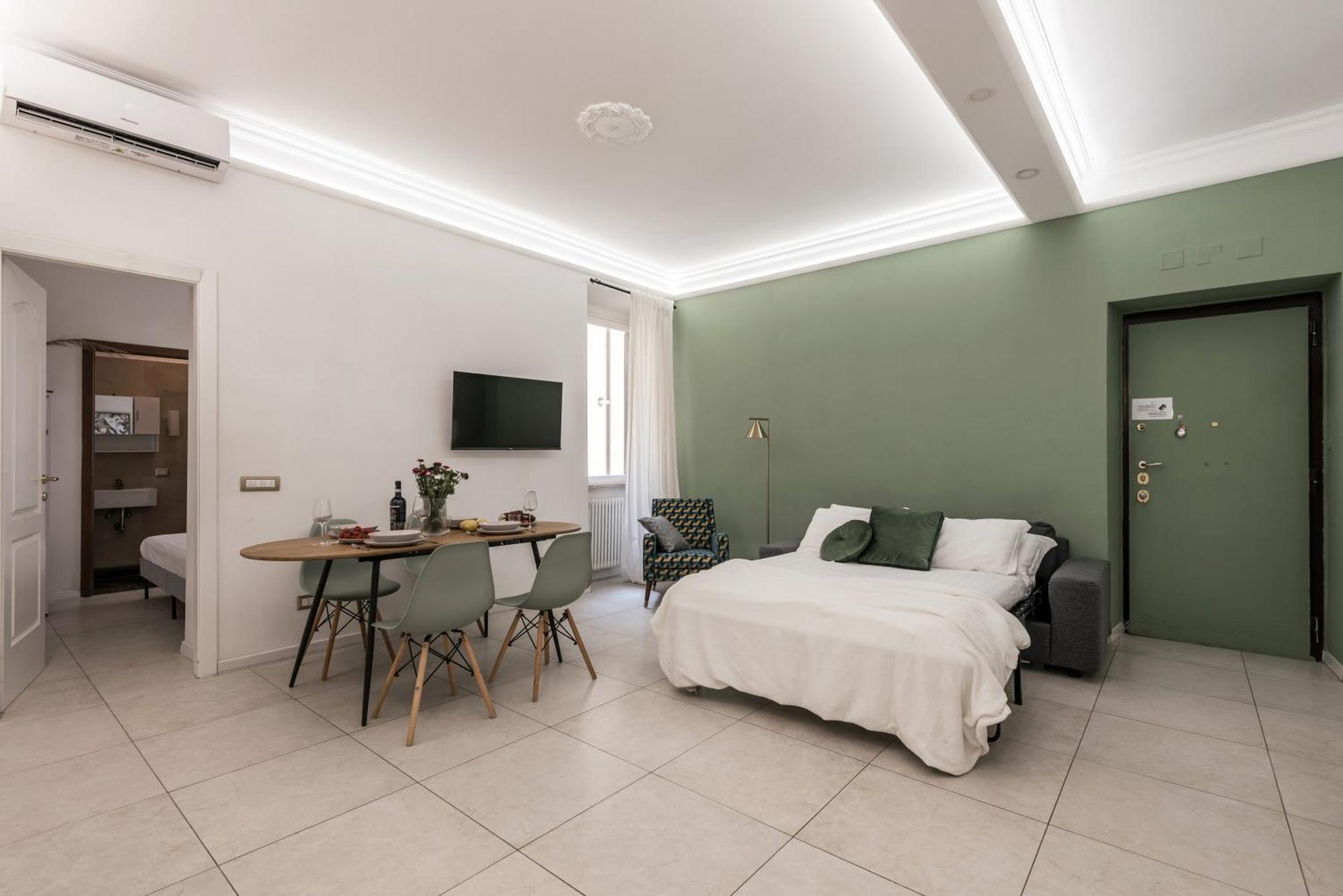 The Rent - Bright Flat Near San Pietro *